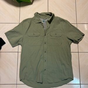 Sierra Designs Khaki Green Short Sleeve Button Up Medium